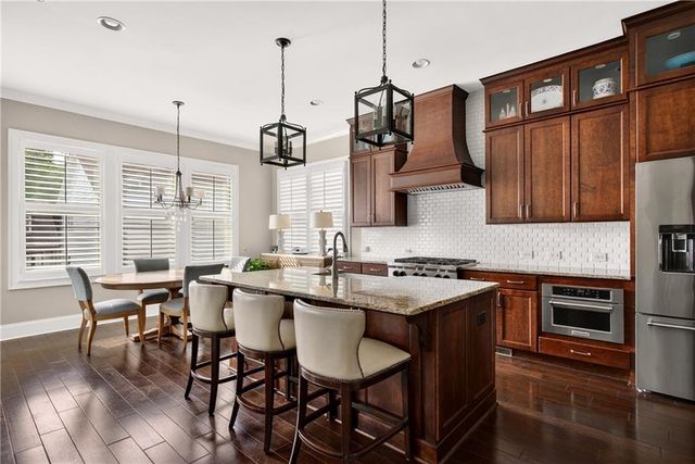 2016 Wheaton Way, Atlanta, GA 30328