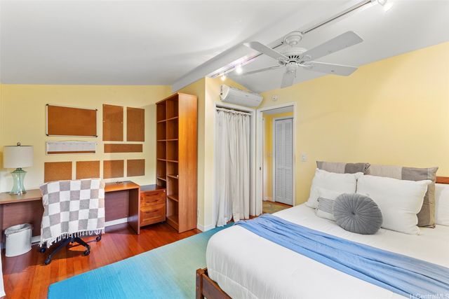 2055 Alihilani Place, Honolulu, HI 96822