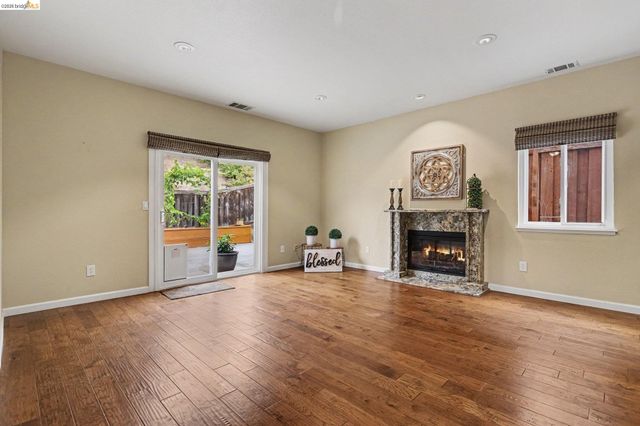 1164 Legend Cir, Vallejo, CA 94591