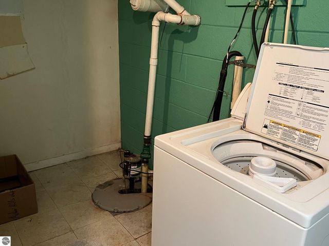 4463 W Grass Lake Road, Lake, MI 48632