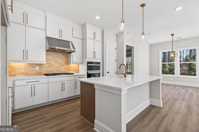 220 Vinca Circle NW, Kennesaw, GA 30144