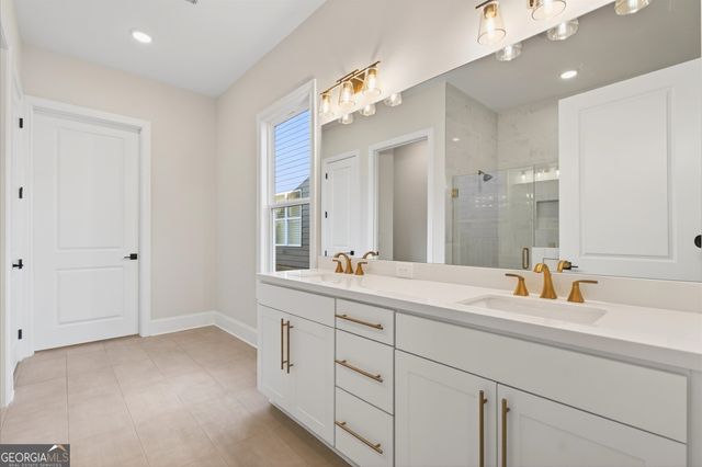 220 Vinca Circle NW, Kennesaw, GA 30144