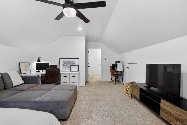 616 HIRAM Drive, Bauxite, AR 72011