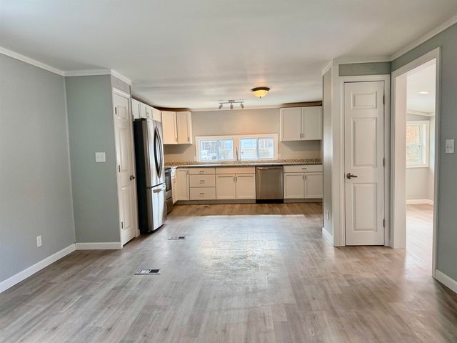 52 Crosswind Lane, Rochester, NH 03867