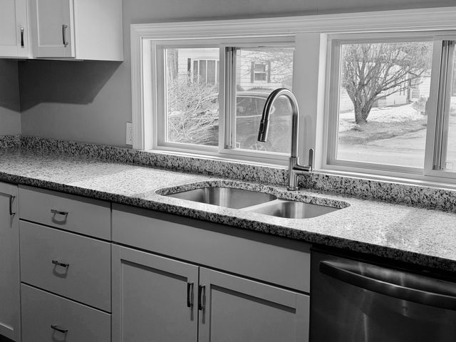 52 Crosswind Lane, Rochester, NH 03867