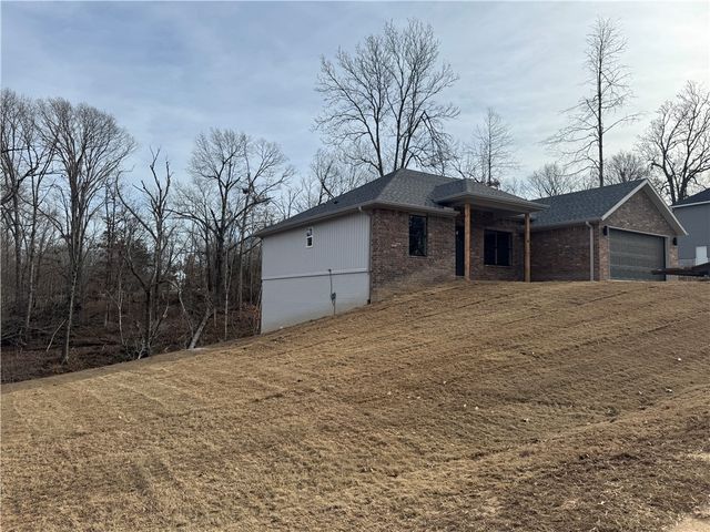 4 Melrose Lane, Bella Vista, AR 72715