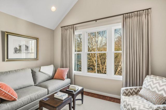 508 Jefferson Street 102, Raleigh, NC 27605