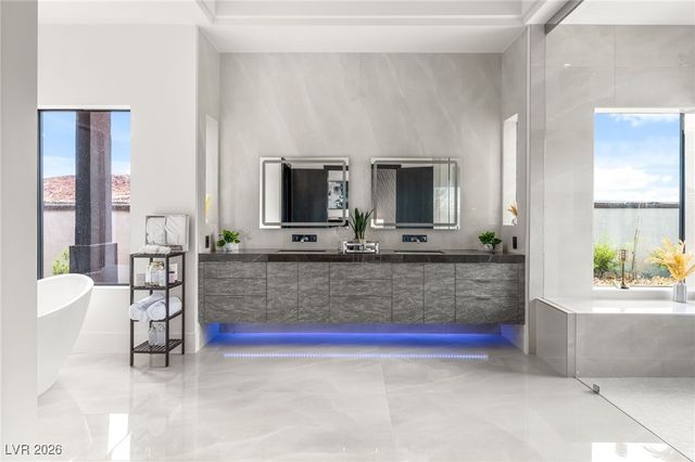 14 Sanctuary Peak Court, Henderson, NV 89012