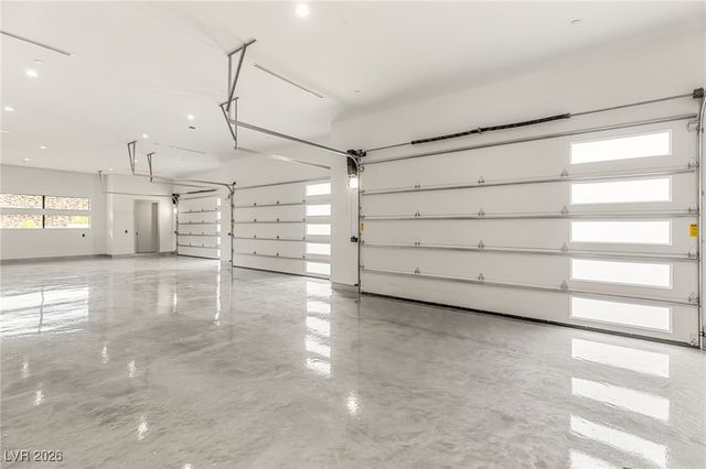 14 Sanctuary Peak Court, Henderson, NV 89012