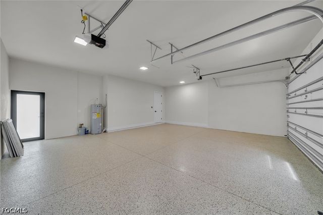 316 SW 13th CT, Cape Coral, FL 33991