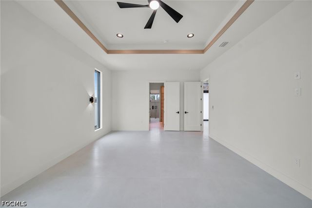 316 SW 13th CT, Cape Coral, FL 33991