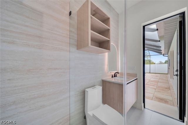 316 SW 13th CT, Cape Coral, FL 33991