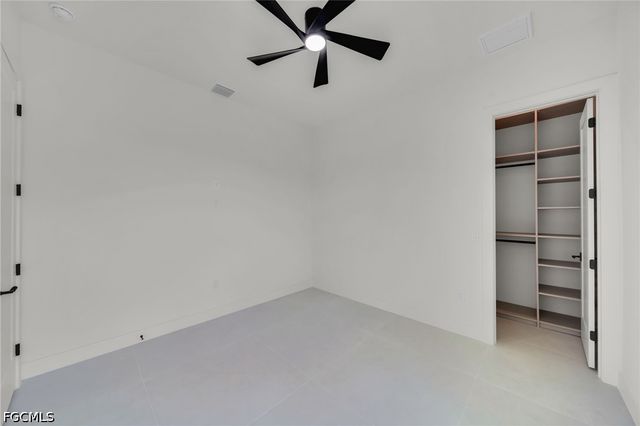 316 SW 13th CT, Cape Coral, FL 33991