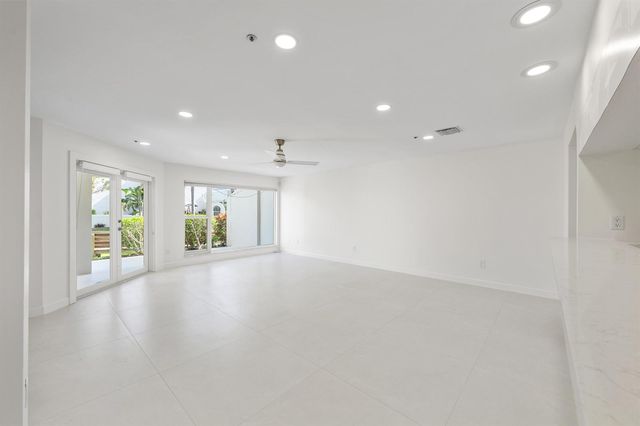 1000 N Us Highway 1 652, Jupiter, FL 33477