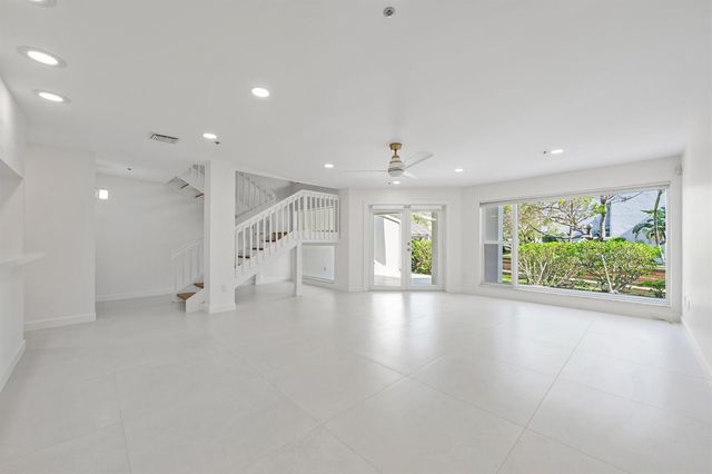 1000 N Us Highway 1 652, Jupiter, FL 33477