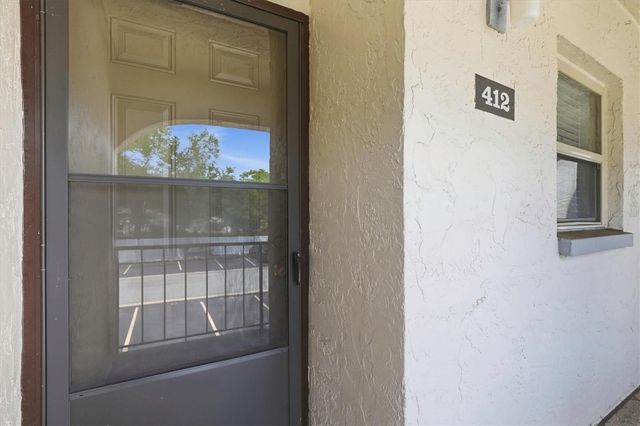 7701 STARKEY ROAD 412, Seminole, FL 33777