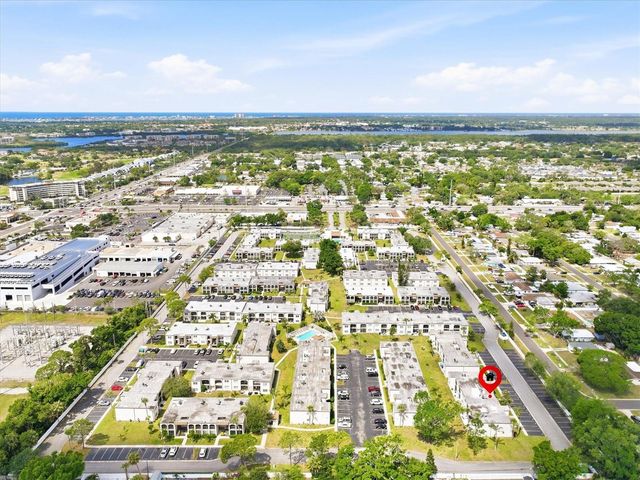 7701 STARKEY ROAD 412, Seminole, FL 33777