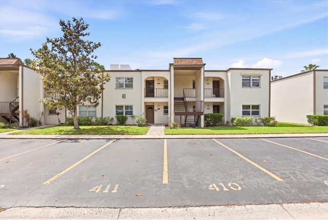 7701 STARKEY ROAD 412, Seminole, FL 33777