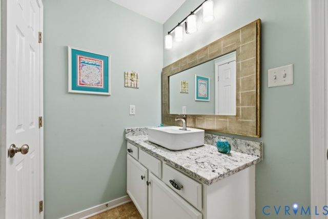 2503 Bucknell Ln, Maidens, VA 23102