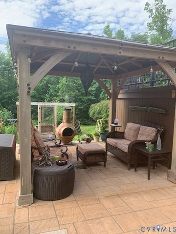 2503 Bucknell Ln, Maidens, VA 23102