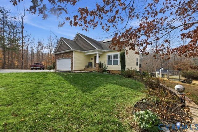 2503 Bucknell Ln, Maidens, VA 23102