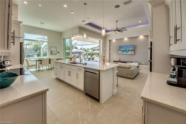 4825 SW 25th PL, Cape Coral, FL 33914