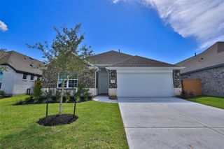 213 Cross Gable Lane, Dayton, TX 77535