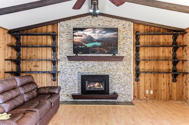 1108 Lacota Circle, Burnsville, MN 55337