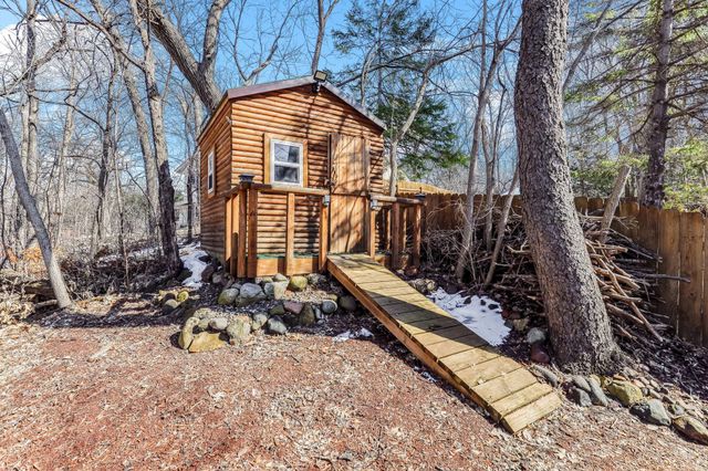 1108 Lacota Circle, Burnsville, MN 55337