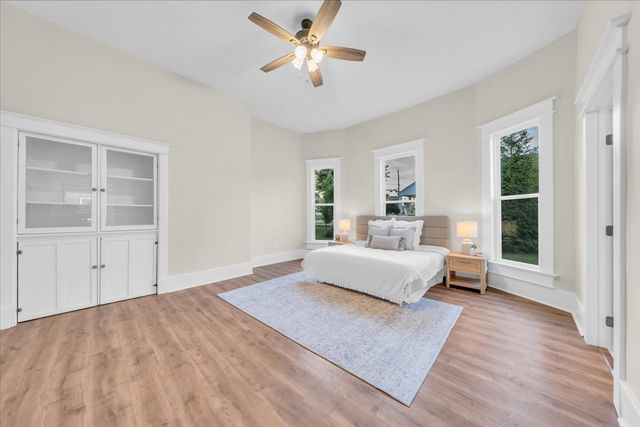 141 N Russell St, Portland, TN 37148