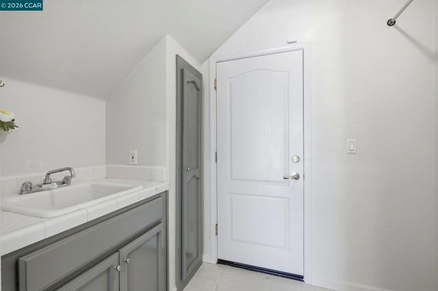 183 Lasata Ct, Danville, CA 94526
