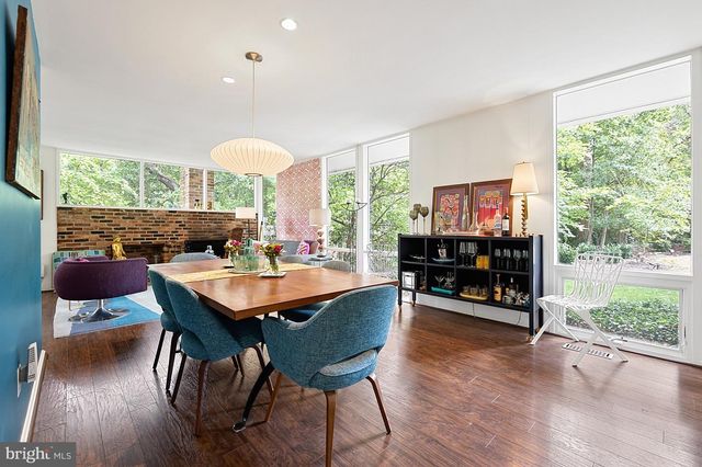 2305 GLASGOW RD, Alexandria, VA 22307