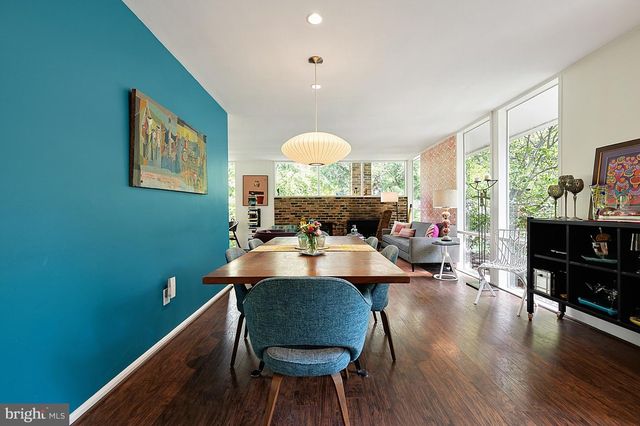2305 GLASGOW RD, Alexandria, VA 22307