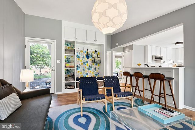 2305 GLASGOW RD, Alexandria, VA 22307