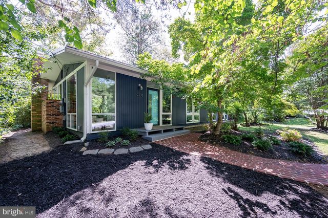 2305 GLASGOW RD, Alexandria, VA 22307