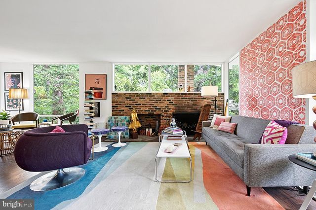 2305 GLASGOW RD, Alexandria, VA 22307