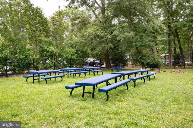 2305 GLASGOW RD, Alexandria, VA 22307