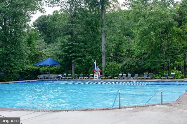 2305 GLASGOW RD, Alexandria, VA 22307