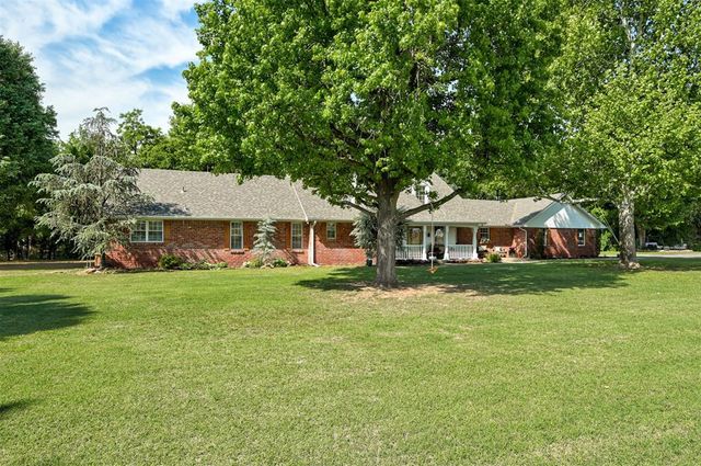 11250 Greenwood Drive, Piedmont, OK 73078