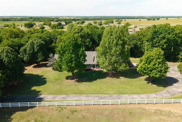 11250 Greenwood Drive, Piedmont, OK 73078