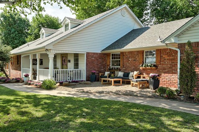11250 Greenwood Drive, Piedmont, OK 73078
