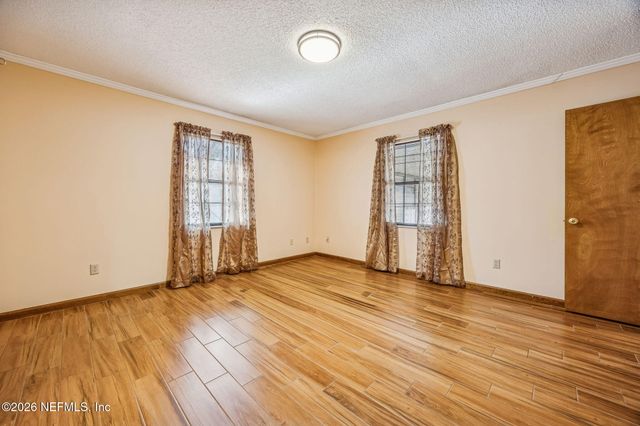 6048 WOODELM Drive, Jacksonville, FL 32218