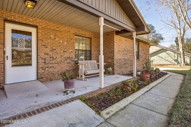 6048 WOODELM Drive, Jacksonville, FL 32218