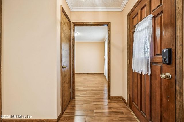 6048 WOODELM Drive, Jacksonville, FL 32218