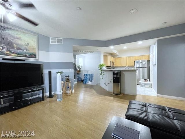 5855 Valley Drive 2101, North Las Vegas, NV 89031