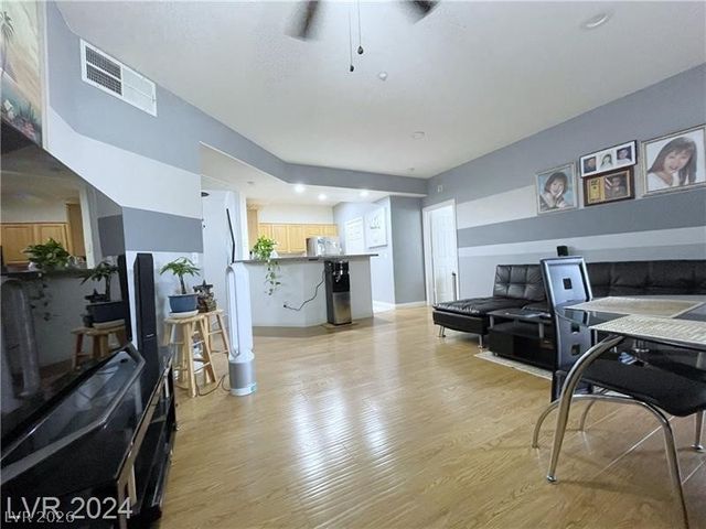 5855 Valley Drive 2101, North Las Vegas, NV 89031