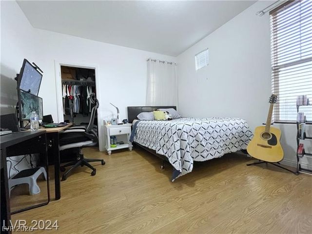 5855 Valley Drive 2101, North Las Vegas, NV 89031