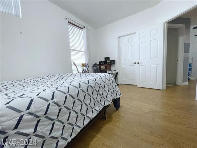 5855 Valley Drive 2101, North Las Vegas, NV 89031