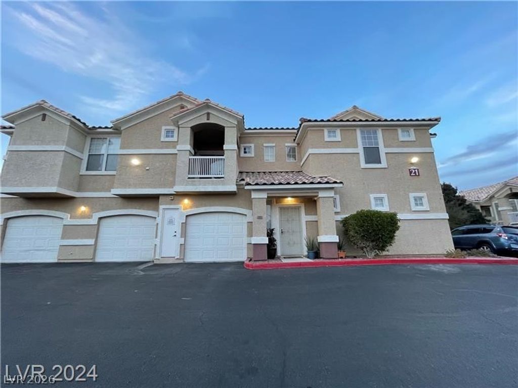5855 Valley Drive 2101, North Las Vegas, NV 89031
