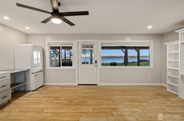 2153 Highland Drive, Camano Island, WA 98282